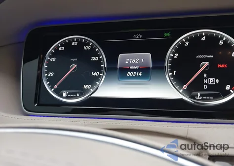 2015 Mercedes-Benz S 550 4Matic z USA, uszkodzony, nr VIN WDDUG8FB4FA168771